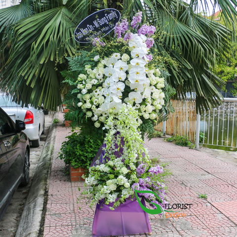 Condolence funeral flowers Saigon