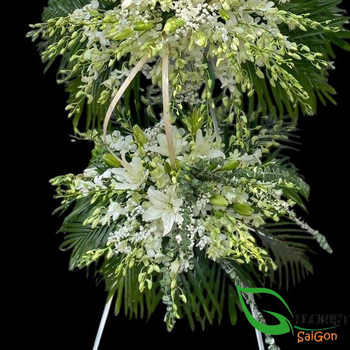 White funeral flowers delivery Saigon