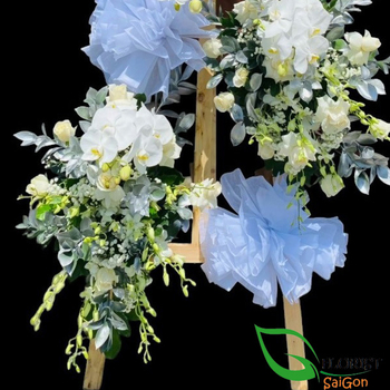 White flower wreath for funeral