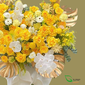 Buy flower stand for grand opening in Saigon
