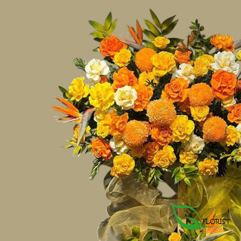 Online cheap flower stand for grand opening HCMC