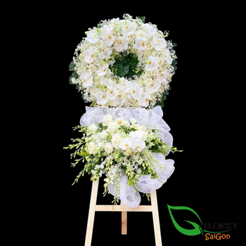 Elegant funeral flowers Saigon