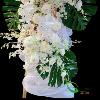 Send luxury funeral flowers to Saigon HCMC