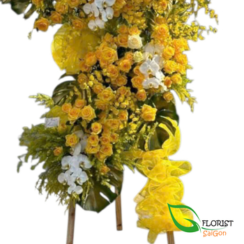 Large opening flower stand delivery Hochiminh city