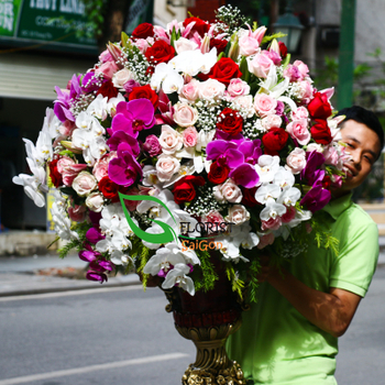 Premium flower shop Saigon