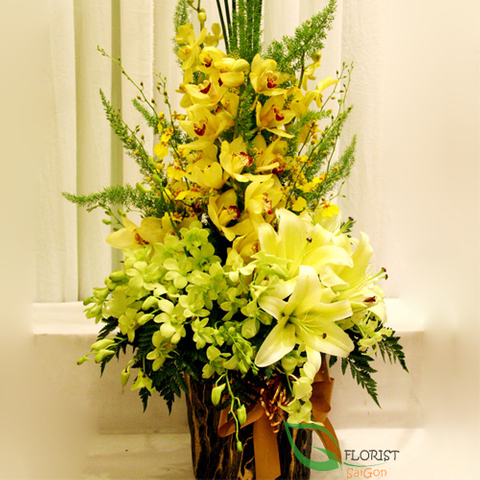 Vip flowers free delivery in Saigon