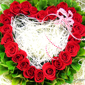 Saigon heart of red roses in box