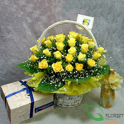 Yellow rose basket