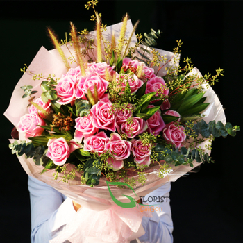 Send pink roses bouquet to Saigon