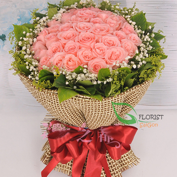 Flowers for Saigon birthday gift