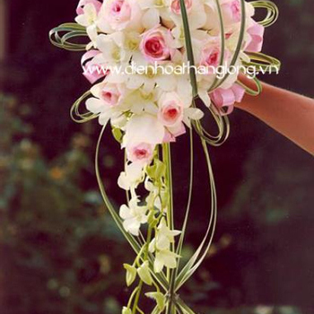 WEDDING BOUQUETS ORCHIDS AND ROSES PINK