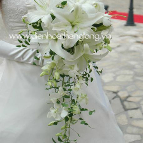 WEDDING BOUQUETS LILY WHITE