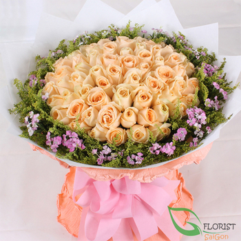 99 roses hand bouquet