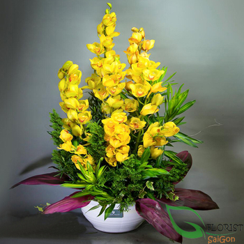 Cymbidium orchids flower arrangements
