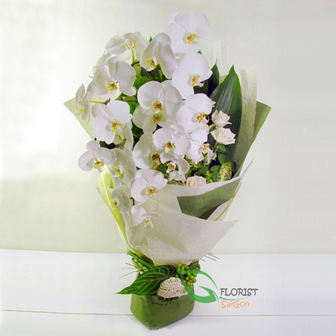 White orchid bouquet for delivered