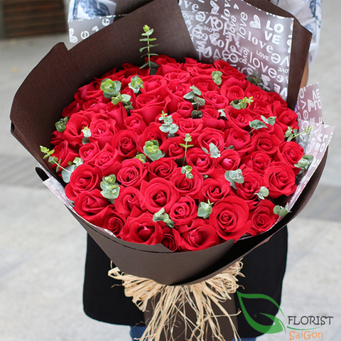 Bouquet of 99 red roses