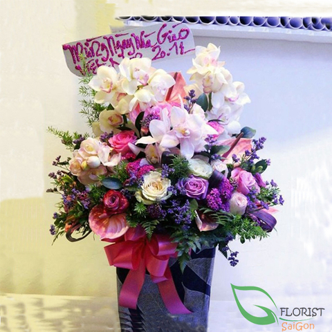 Order vip flowers next day delivery in Hochiminh