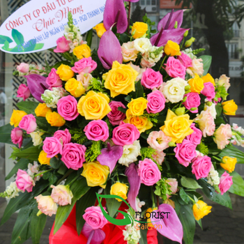 Send opening ceremony flower stand to Saigon