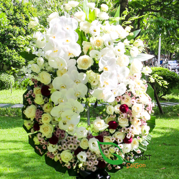 Sympathy and funeral flower shop Saigon