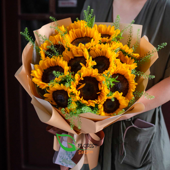 Best sunflower bouquet delivery Hochiminh city