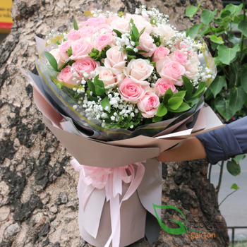 Send birthday rose bouquet to Saigon