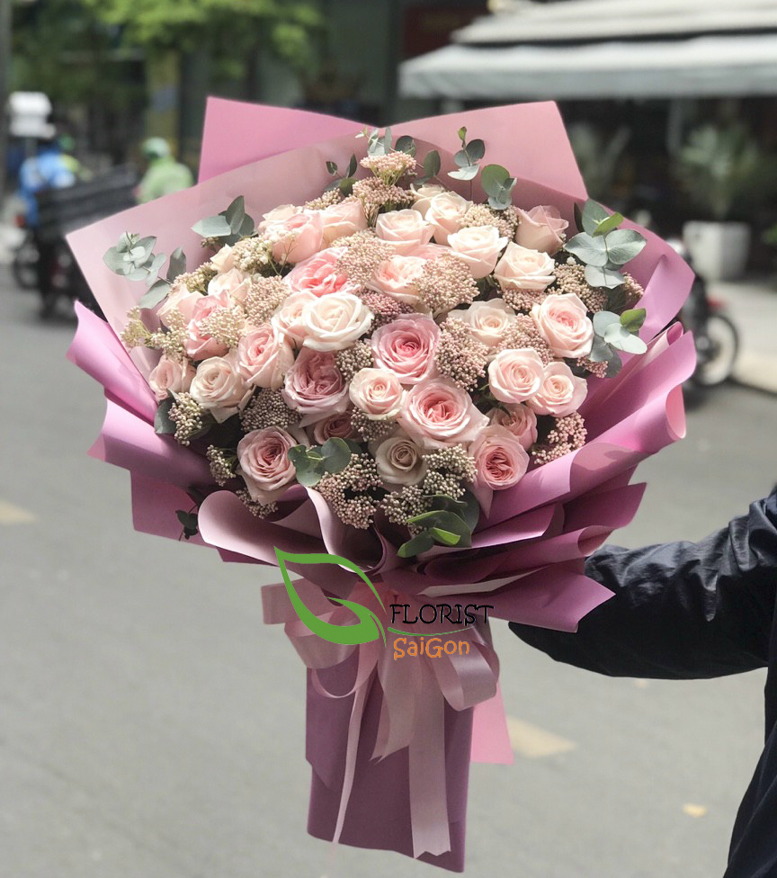Best flowers for Mothers day Saigon