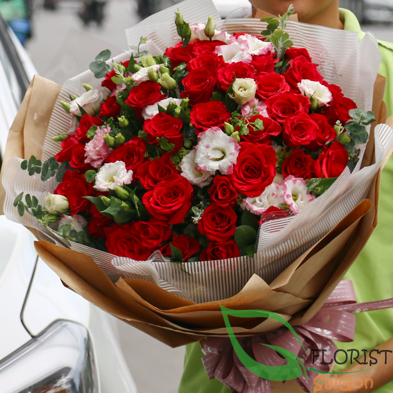 Saigon beautiful love flowers for girlfriend