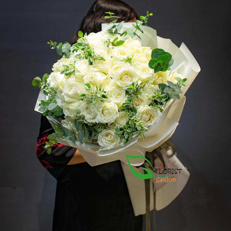 Best white rose bouquet Hochiminh city