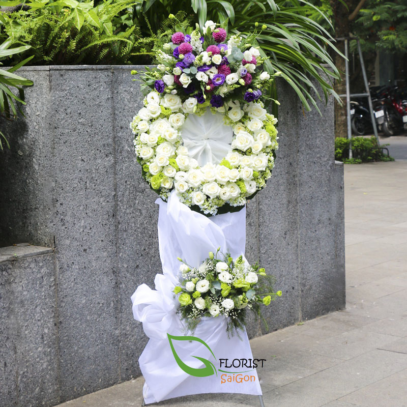 Condolence wreath delivery Saigon