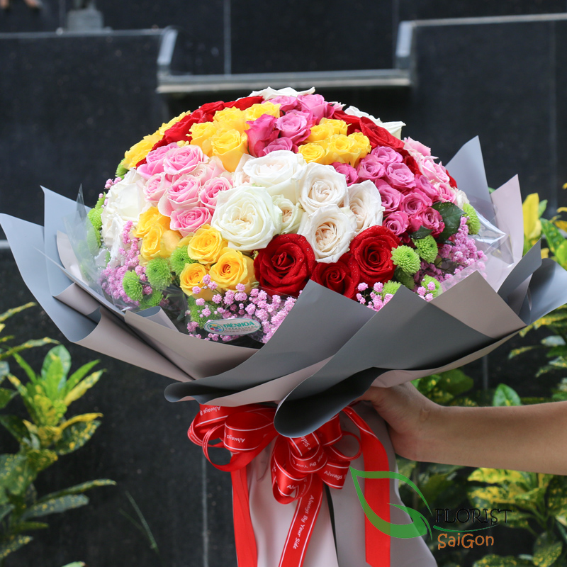 Big multi colored rose bouquet in Saigon