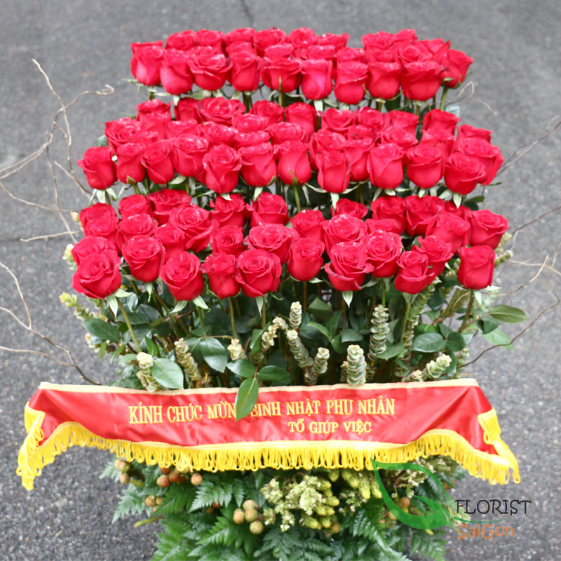 Send beautiful red roses to saigon - hcm city