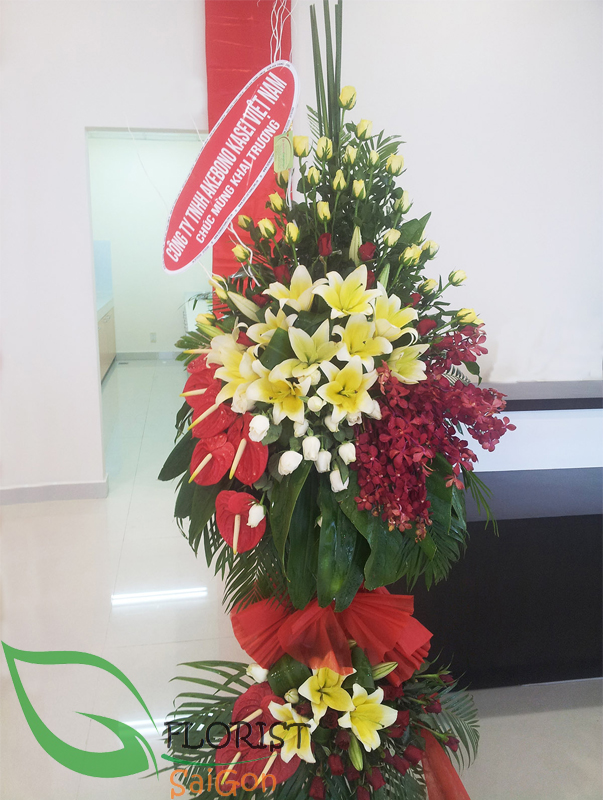 Send opening congratulations flowers with florist Saigon