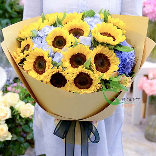 sunflower birthday bouquet in saigon