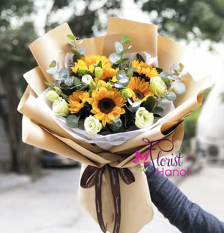 Sunflower bouquet for birthday