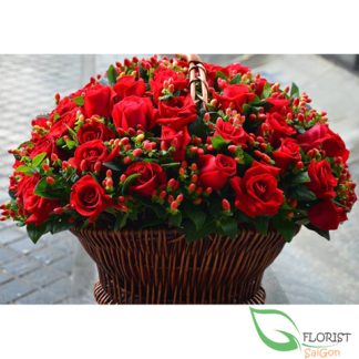 99 red roses love you forever