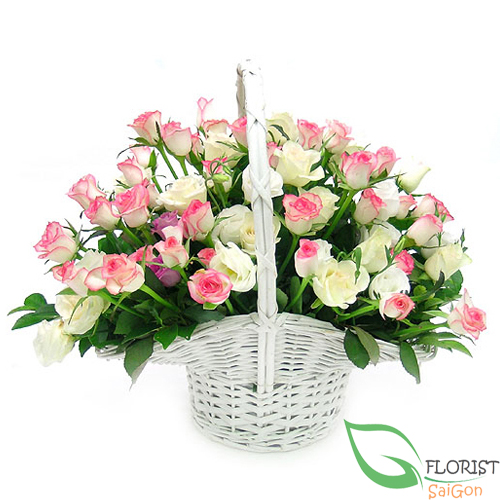 Pink rose basket for your loved one