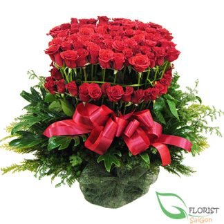 Basket of 99 roses