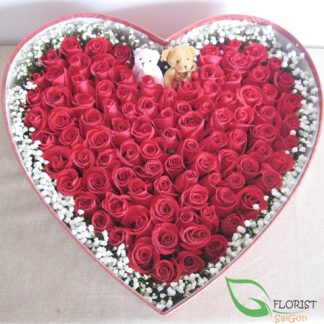 Box of 99 red roses