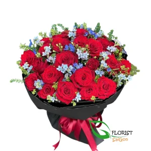 Bunch of red roses