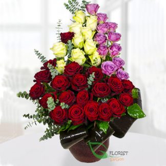 Buying flowers in vase online