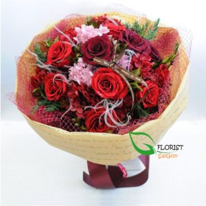 Christmas flowers delivered