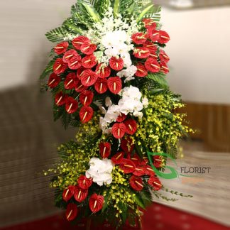 Congratulation flowers free delivery in Saigon