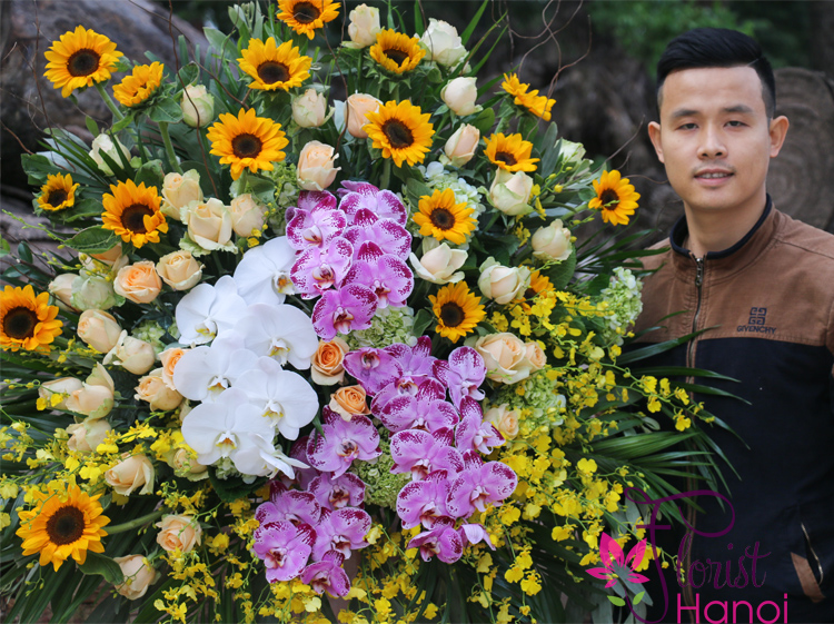 Congratulations flowers for opening business in Hanoi