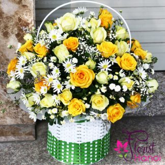 Hanoi yellow rose basket