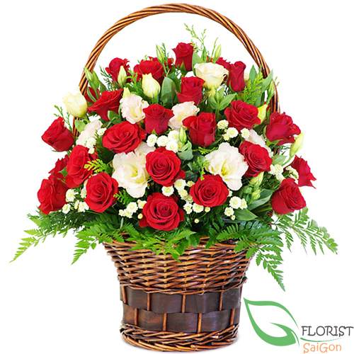 Love flower basket delivery Ho Chi Minh city
