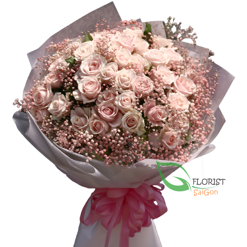 Love flowers with pink roses in Saigon