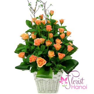 Orange rose arrangement in Hanoi