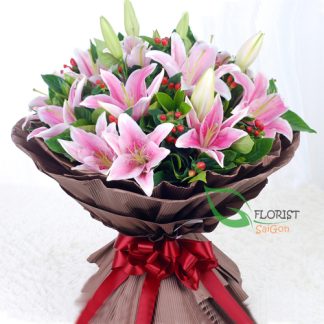 pink lily flower bouquet delivery Saigon