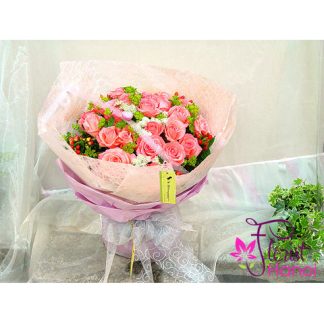 Pink roses for love flowers in Hanoi florist