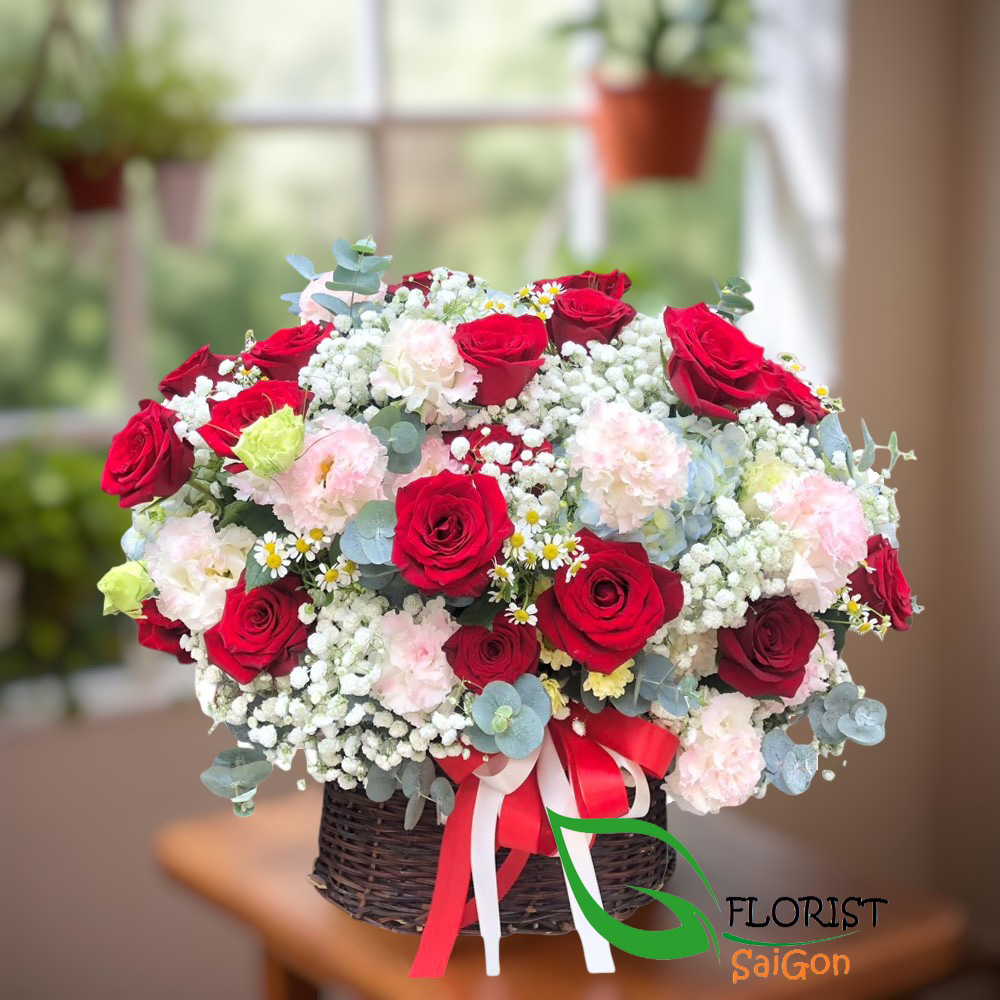 Rose arrangement delivery Hochiminh city